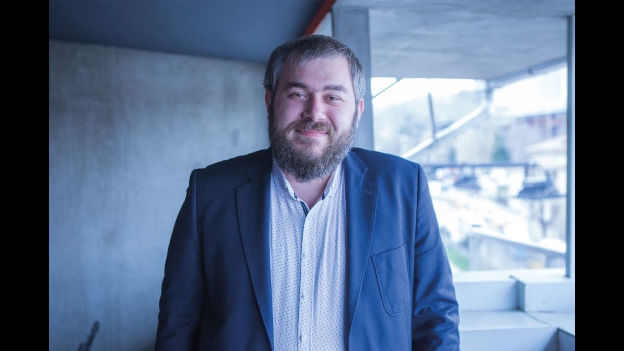 Haydar Özkömürcü Kimdir?